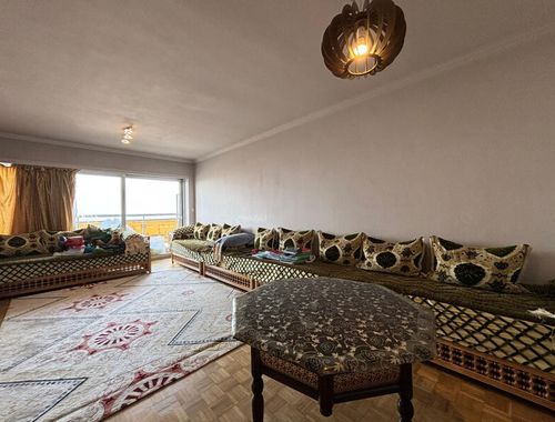                                         Penthouse te huur in Vorst, € 1.210
