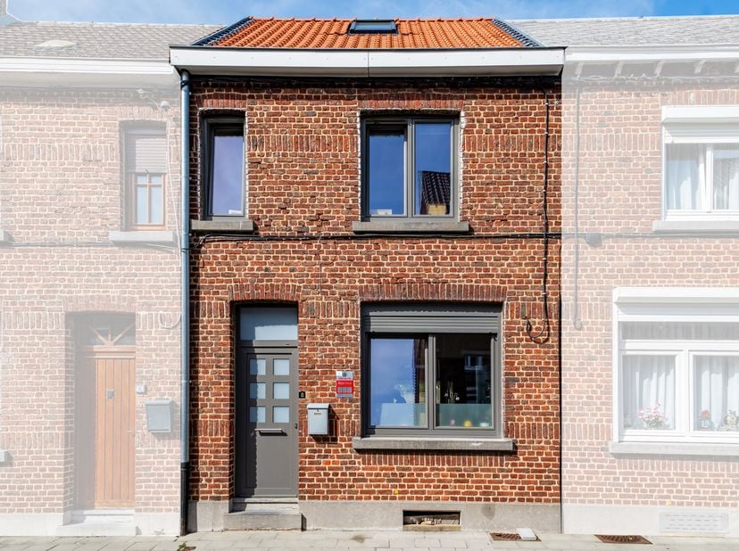 Huis te koop in General Henry 8,
                    7060 Soignies