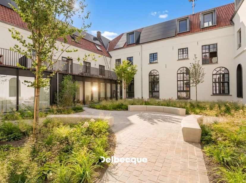 Appartement te koop
                    in 8000 Brugge
