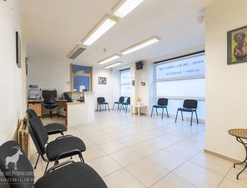                                         Commerce à vendre à Soignies, € 209.000
