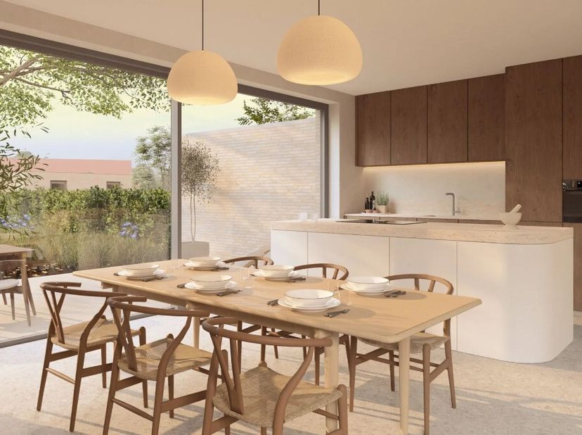 In het rustige Kastel, tussen twee veren over de Schelde, bouwt men vier nieuwe woningen, vlak bij de wandel- en fietsdijken van het natuurgebied Sche