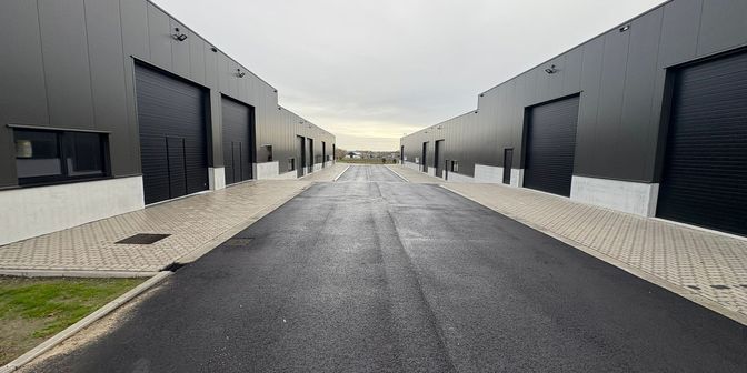 Bien professionnel à vendre à Deinsesteenweg, 8700 Tielt