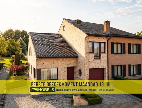                                         Maison à vendre à Michelbeke, € 425.000
