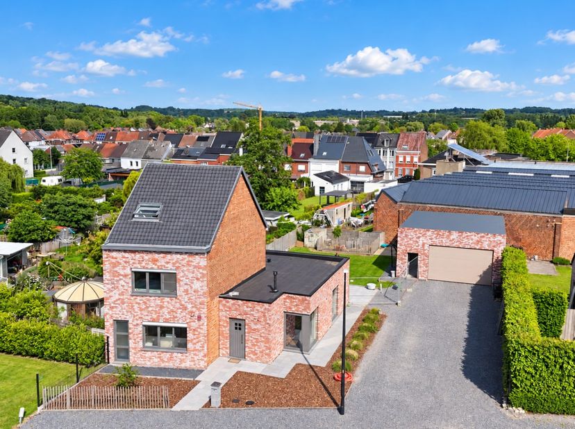 Bedrijfsvastgoed te koop in Linde 30,
                    9600 Ronse