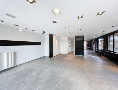                                        Handelspand te koop in Maldegem, € 320.000
