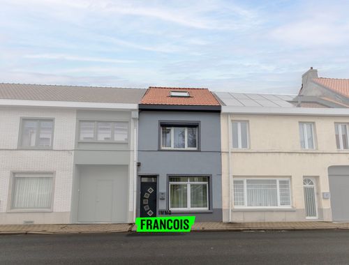                                         Woning te koop in Leupegem, € 240.000
