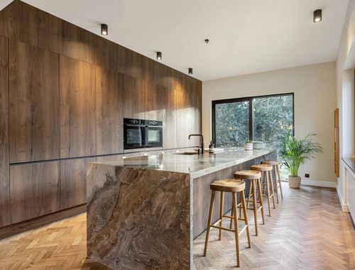                                         Villa-Manoir à vendre à Heusden, € 895.000
