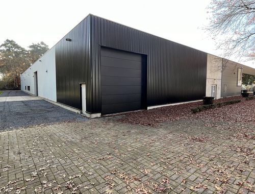                                         Bedrijfsgebouw te huur in Hasselt, € 1.995
