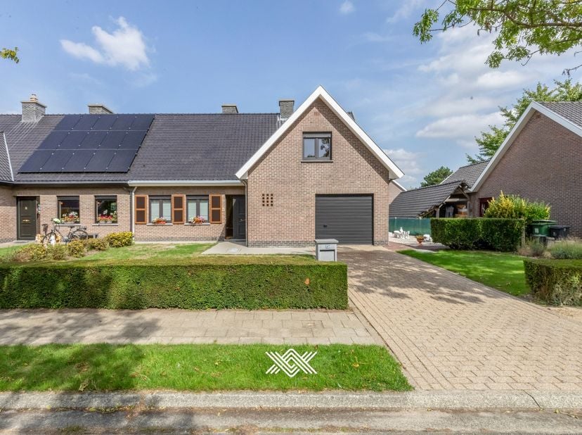 Huis te koop in Klaverpoel 15,
                    9050 Gentbrugge