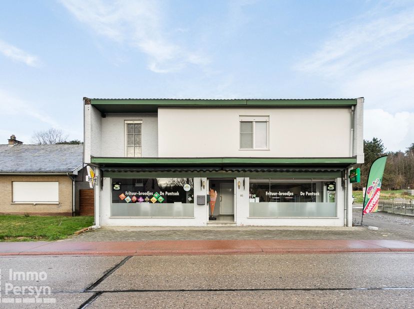 Bien professionnel à vendre à Rode 82,
                    3272 Testelt
