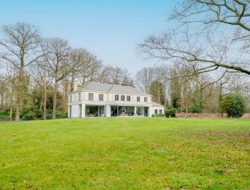                                         Villa te koop in Brasschaat, € 2.690.000
