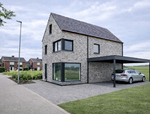                                         Woning te koop in Pittem, € 370.920
