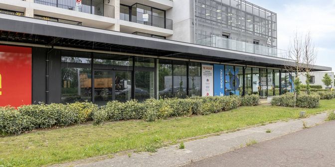 Bedrijfsvastgoed te huur in Ieperse Steenweg 127 C bus Unit 4, 8630 Veurne
