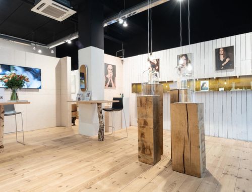                                         Commerce à louer à Antwerpen, € 2.750
