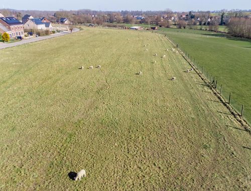                                         Projectgrond te koop in Ambresin, € 159.000
