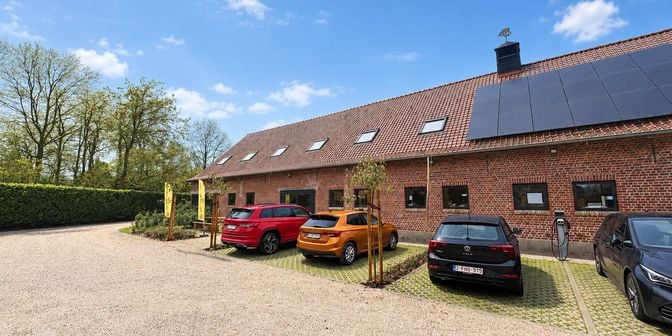 Bien professionnel à louer à Beelbroekstraat 105 boîte B, 9040 Sint-Amandsberg
