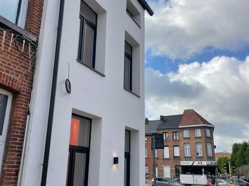 Huis te koop in Smisstraat 4,
                    2800 Mechelen