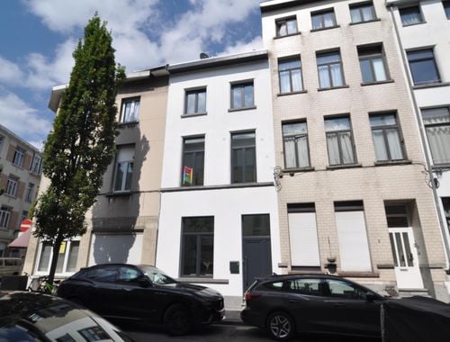                                         Herenhuis te koop in Antwerpen, € 499.000
