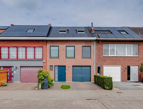                                        Woning te koop in Ekeren, € 445.000

