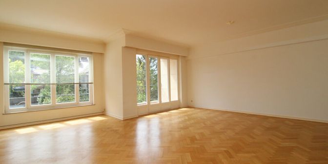 Appartement te koop in 1190 Vorst