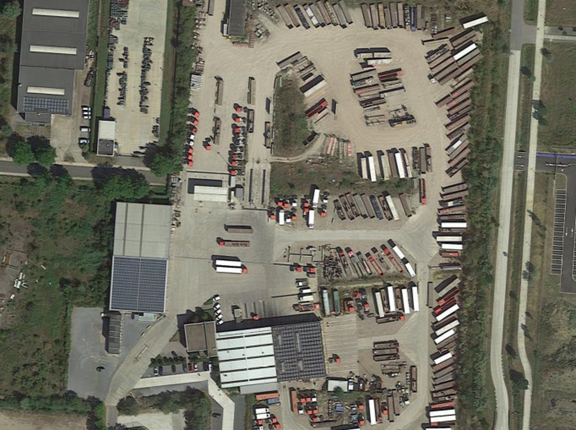 Op een strategische toplocatie in bedrijventerrein Centrum-Zuid te Houthalen-Helchteren bieden wij een multifunctionele bedrijfs- en logistieke site t