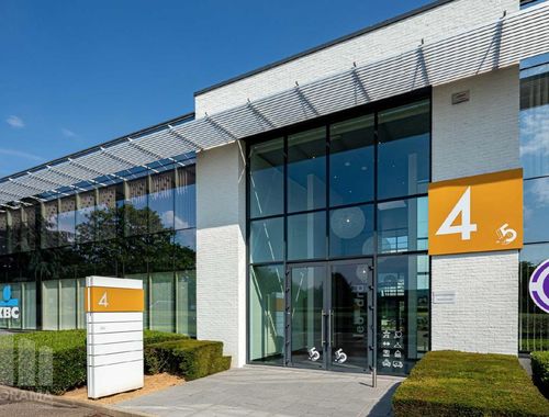                                         Bureaux à louer à Zaventem, € 2.004
