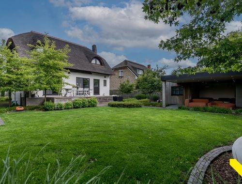                                         Villa-Manoir à vendre à Mol, € 499.000
