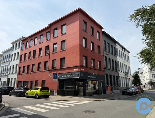                                         Appartement à louer à Antwerpen, € 850
