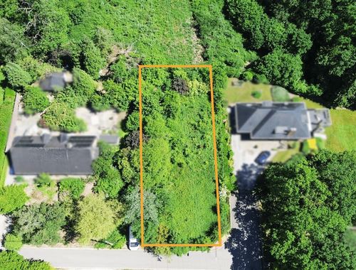                                         Grond te koop in Bois-de-Villers, € 79.000
