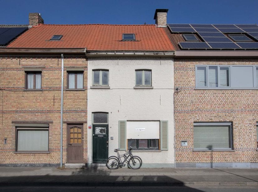 Huis te koop in Sint-Michielsestraat 40,
                    8020 Oostkamp