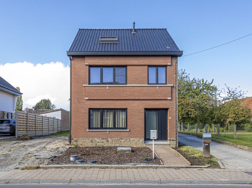 Huis te koop in Lindenstraat 6,
                    1742 Sint-Katherina-Lombeek