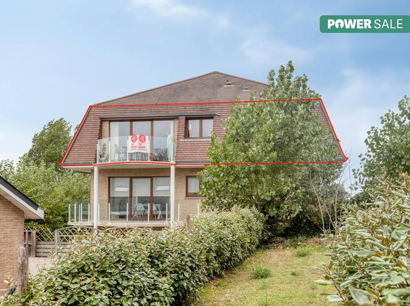 Appartement te koop in Golflaan 40 bus 201,
                    8670 Oostduinkerke