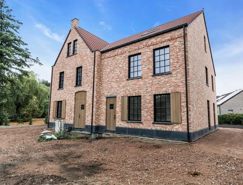                                         Woning te koop in Koersel, € 490.000
