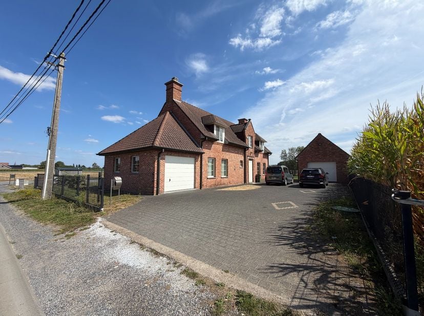 Huis te huur in Kerrebroek 93,
                    9850 Nevele