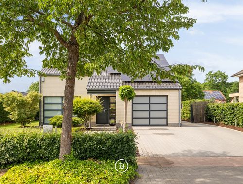                                        Maison à vendre à Genk, € 498.000
