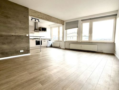                                         Appartement te koop in Grivegnée, € 230.000
