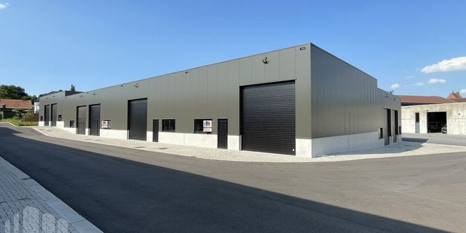 Bedrijfsvastgoed te huur in Deinsesteenweg 121, 8700 Tielt
