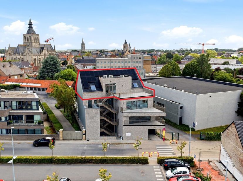 Appartement te koop in Heilig-Hartstraat 10 bus 301,
                    8970 Poperinge