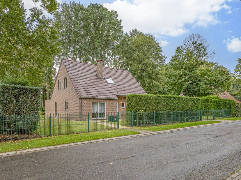 Huis te koop in Olmendreef 1,
                    1700 Dilbeek