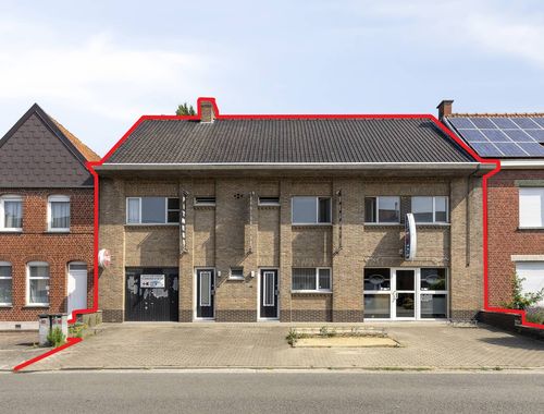                                         Handelspand met woonst te koop in Gullegem, € 569.000
