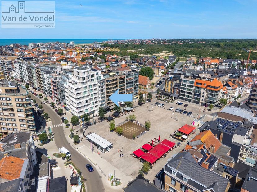 Vous recherchez un appartement lumineux bénéficiant d'un emplacement exceptionnel en bord de mer ?<br />
Alors cet appartement bien entretenu, situé a