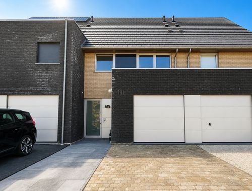                                         Eengezinswoning te koop in Zottegem, € 359.000
