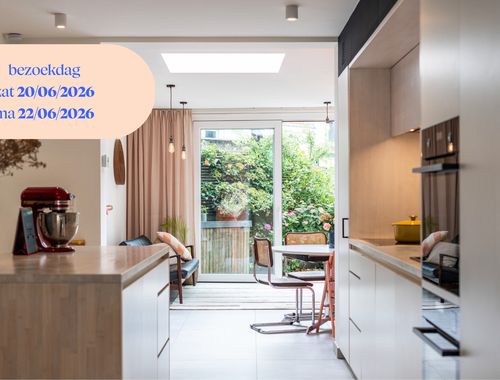                                         Maison à vendre à Sint-Amandsberg, € 398.000
