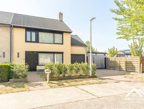                                         Woning te koop in Lochristi, € 444.000

