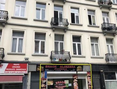                                         Rez-de-chaussée commercial à vendre à Saint-Gilles, € 230.000
