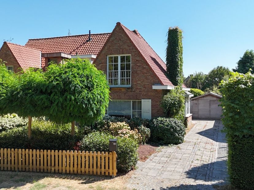 Huis te koop in Doornstraat 135,
                    8000 Brugge