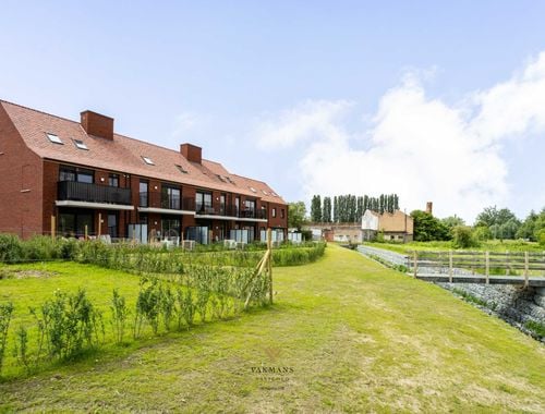                                         Appartement à louer à Renaix, € 900
