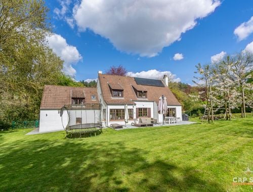                                         Villa te koop in Couture-Saint-Germain, € 1.035.000
