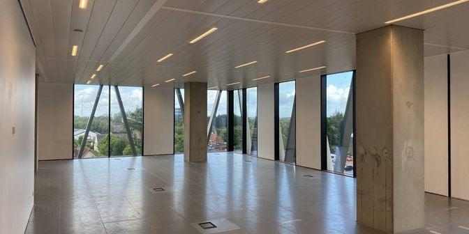 Bedrijfsvastgoed te huur in Kwadestraat 155 bus 3.3, 8800 Roeselare