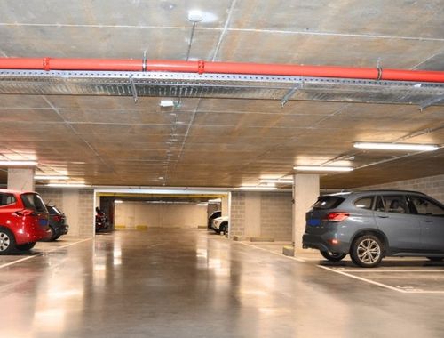                                         Garage te koop in Zwijnaarde, € 25.000
